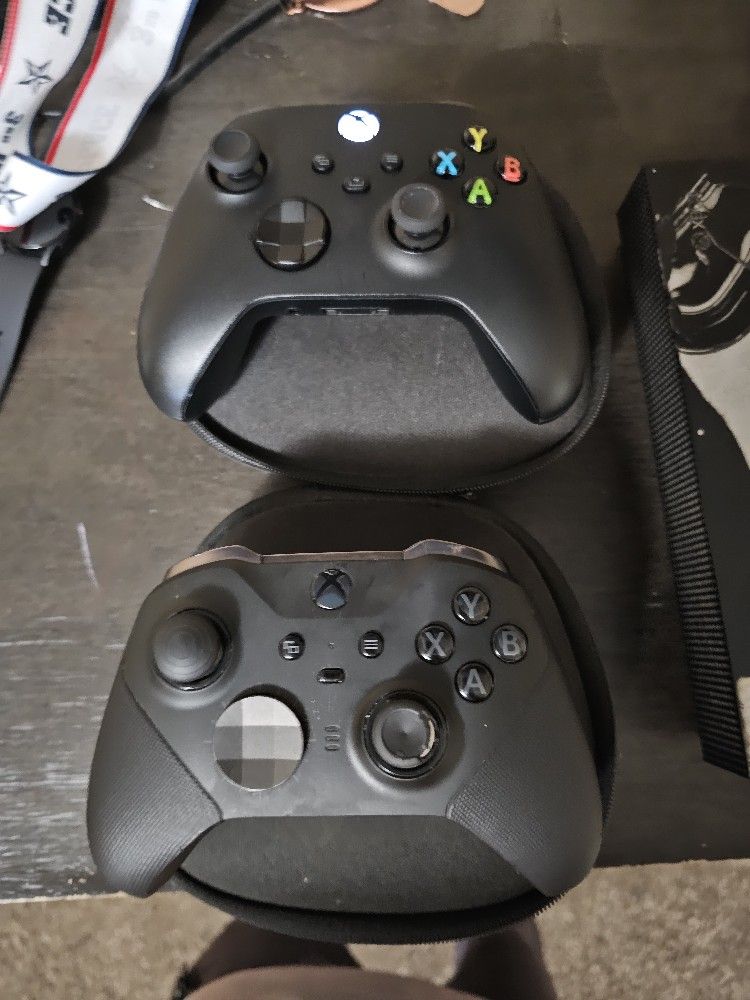 X Box One X 4.5TB  with Accessories 