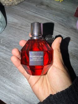 1.7 fl oz Flowerbomb Viktor & Rolf