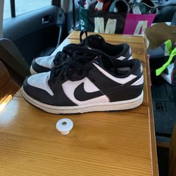 Panda Dunks Sz 1y