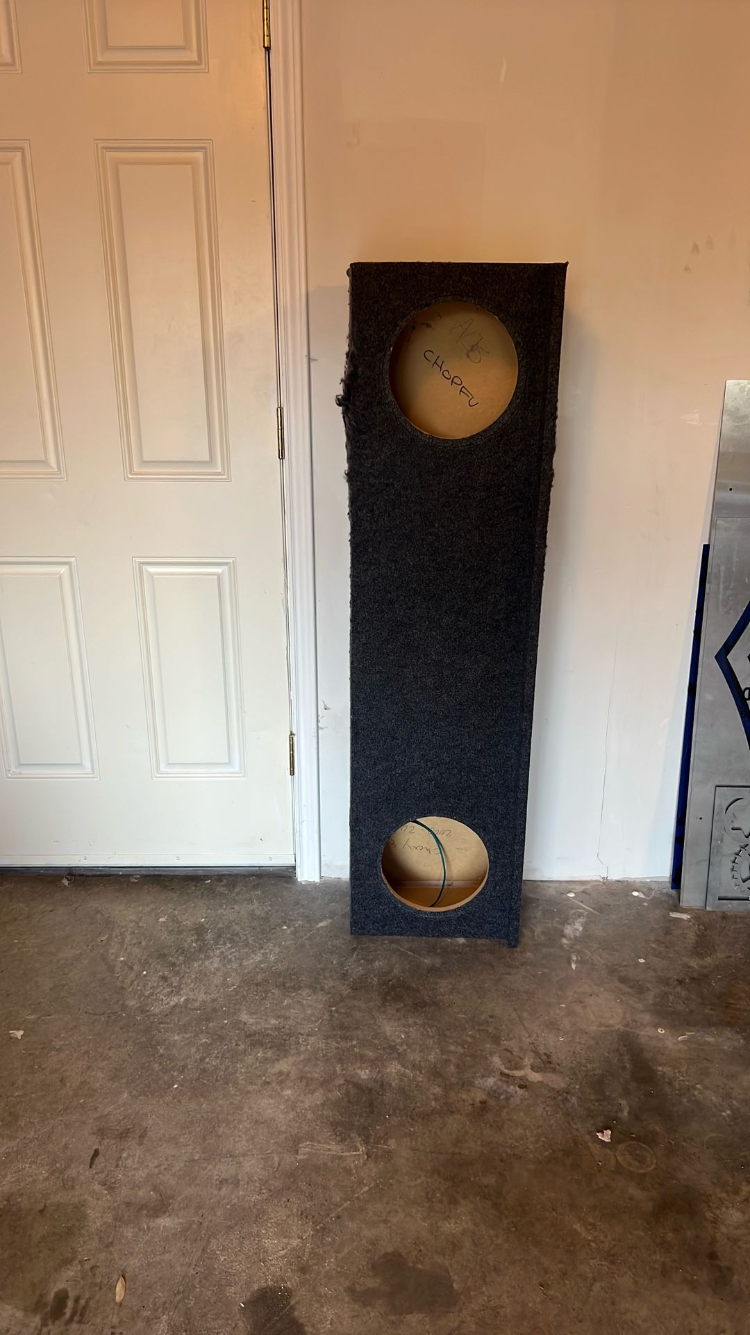 2000-2005 Chevy Extended Cap 10” Sub Box