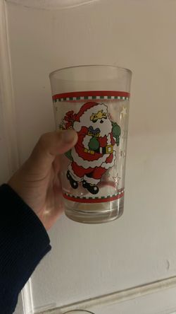 9 Santa Clause Glass Cups