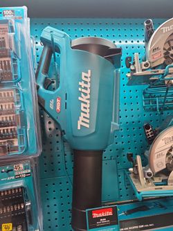 40v Makita brushless TOOL ONLY BLOWER, FINANCING AVAILABLE