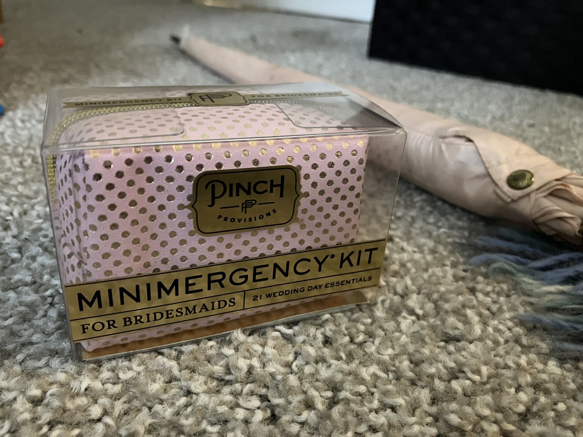 Bridesmaids Minimergency Kit