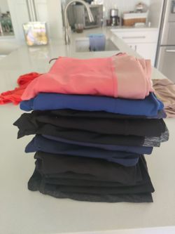 12 leggins 4 leggins never used other gently used