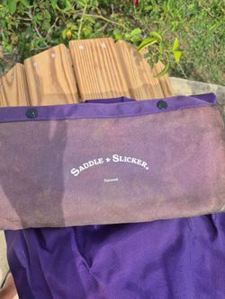 SADDLE RAIN COVER