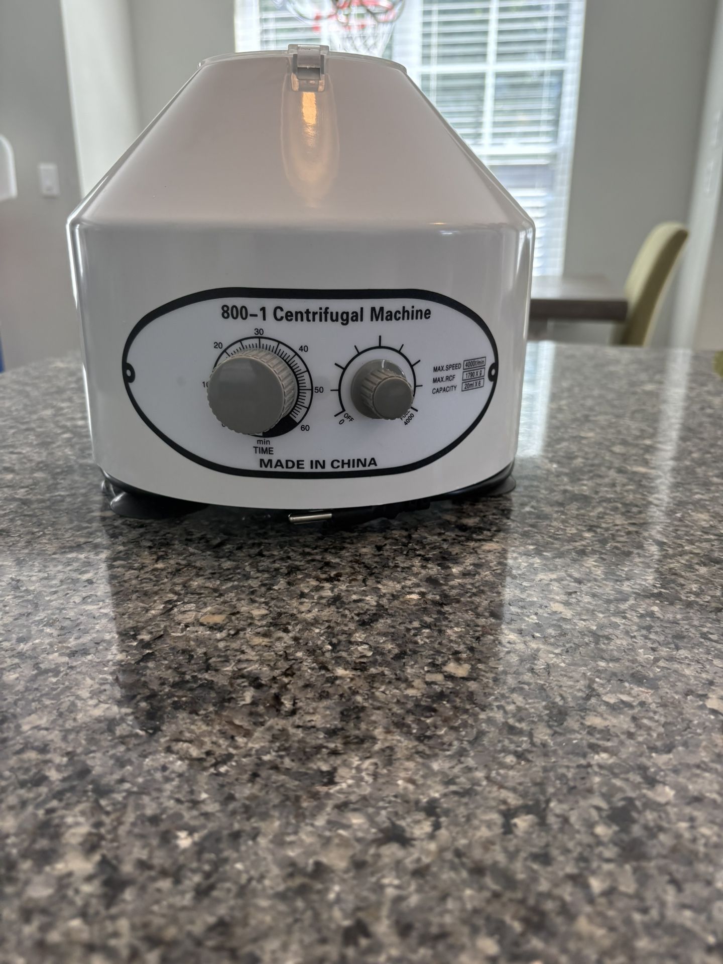 Desktop Electric Lab Centrifuge Machine