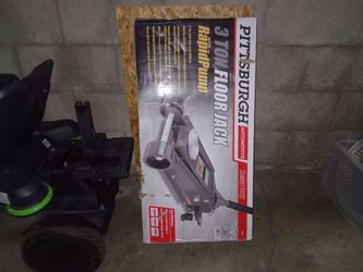 Pittsburgh Automotive 3 Ton Floor Jack