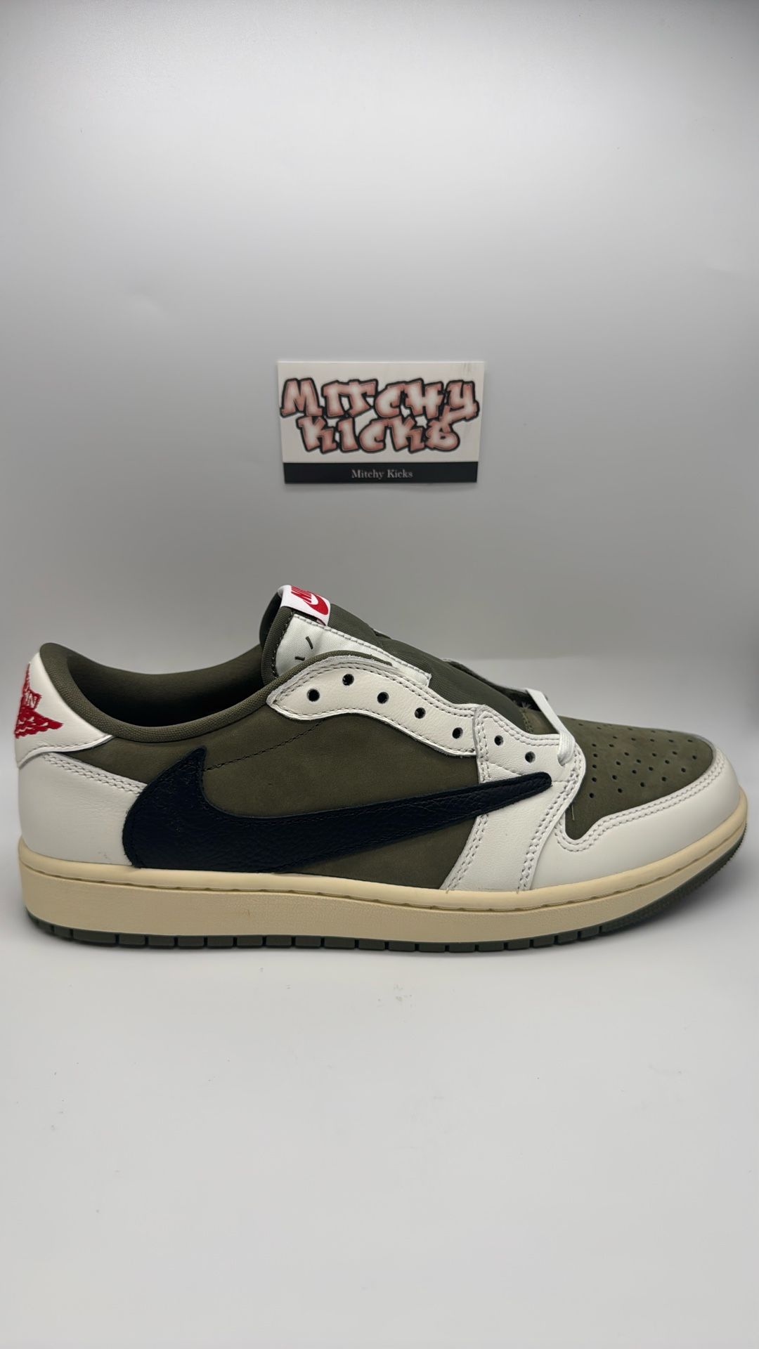 Jordan 1 Retro Low OG SP Travis Scott Medium Olive Sz. 9.5