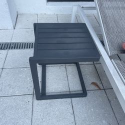 Source Outdoor Furniture Fusion Aluminum 16" Square End Table