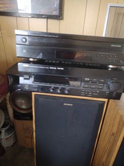 Yamaha Receiver Has A Whole Whole Lot Of Watts With The Finest CD Changer Works Very Good