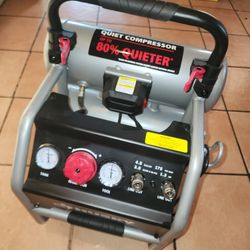 Husky
4.5 Gal. 175 PSI Portable Electric Oil-Free Quiet Twin Stack Jobsite Air Compressor w/Rubber Wheels and 2-Quick Couplers Solo Se Provo 