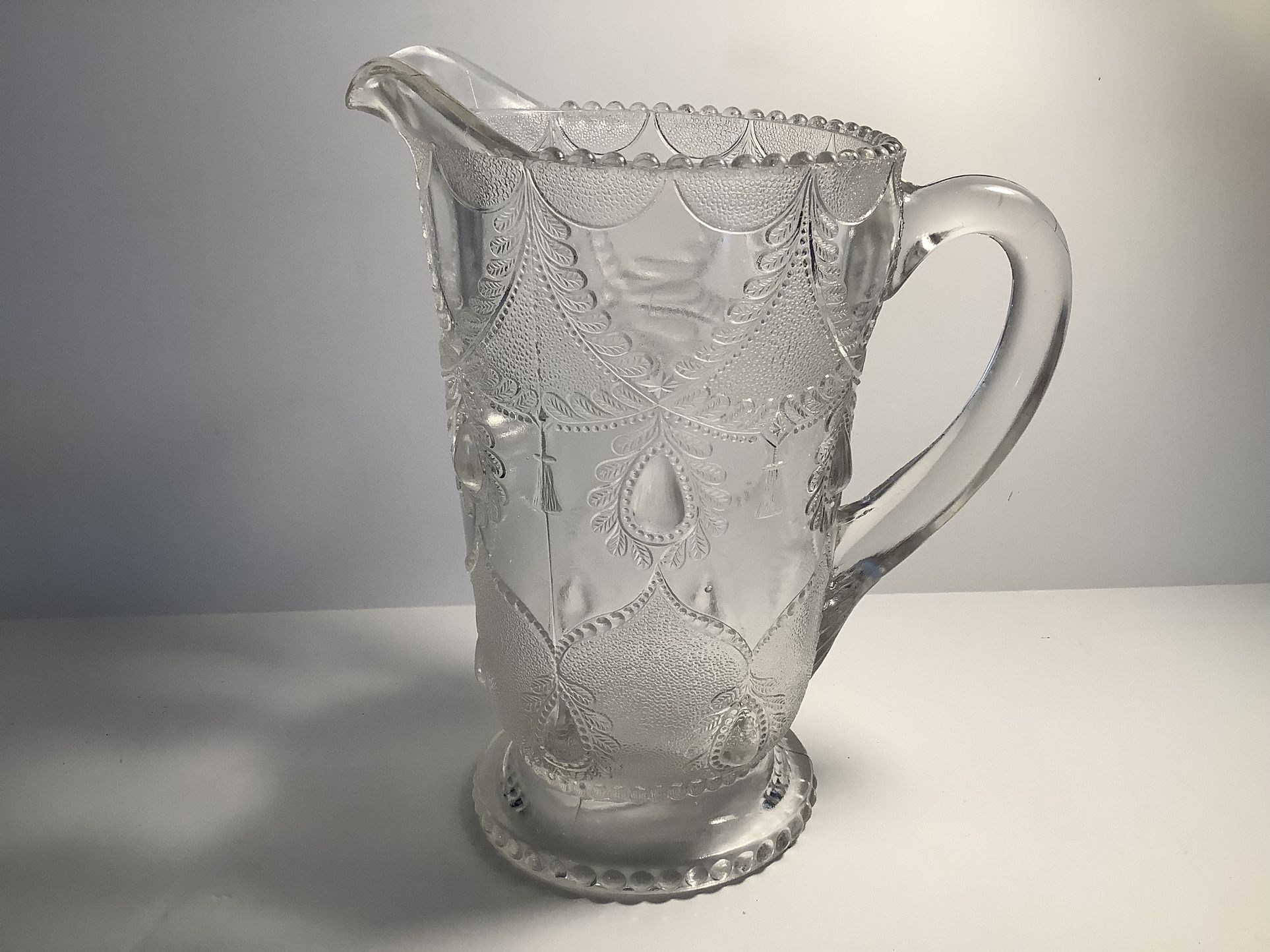 ANTIQUE EAPG NATIONAL GLASS CO. (BEATTY-BRADY GLASSWORKS) VENUS (ONM) AKA JEWL FESTOON WATER PITCHER