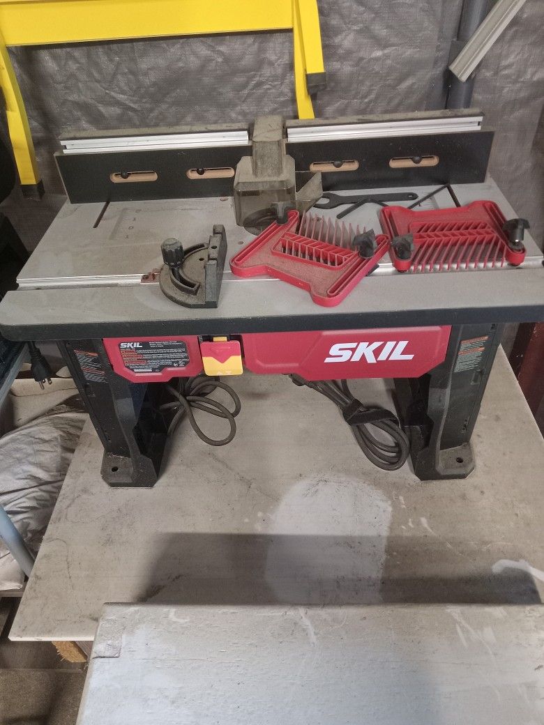 SKIL ROUTER Table Used Once