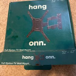 Full Motion TV Wall Mount 32”-47”