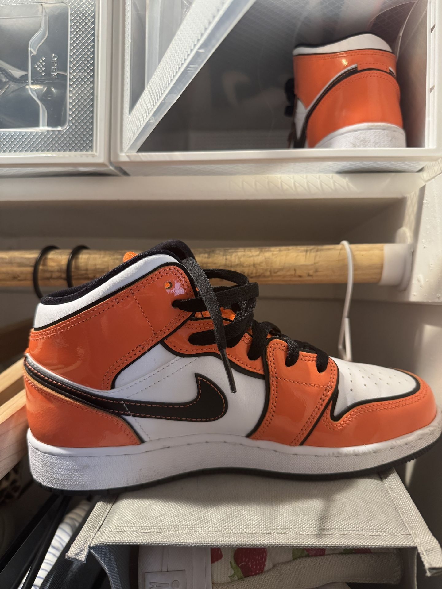 Nike Air Jordan Mid SE Turf Orange White Black BQ6931 802 GS - Main Image