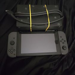 Nintendo Switch 