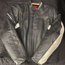 Dainese Leather Motorcycle Jacket EU 52