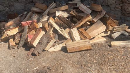 Seasoned  Premium Mountain Firewood
