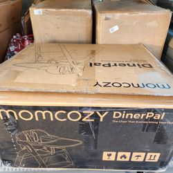 Momcozy DinerPal Wooden High Chair 