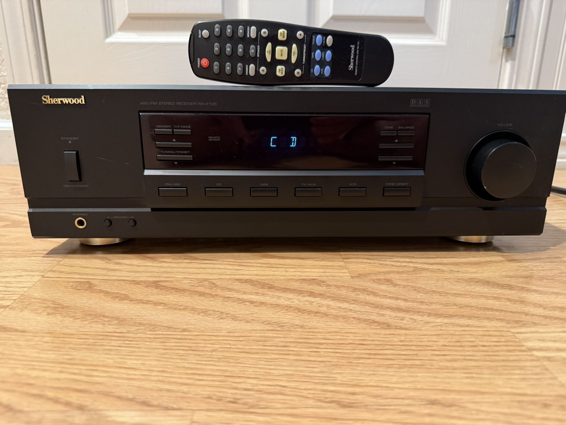 Sherwood RX-4105 AM/FM Stereo Receiver W/Remote (Excellent Condition) 