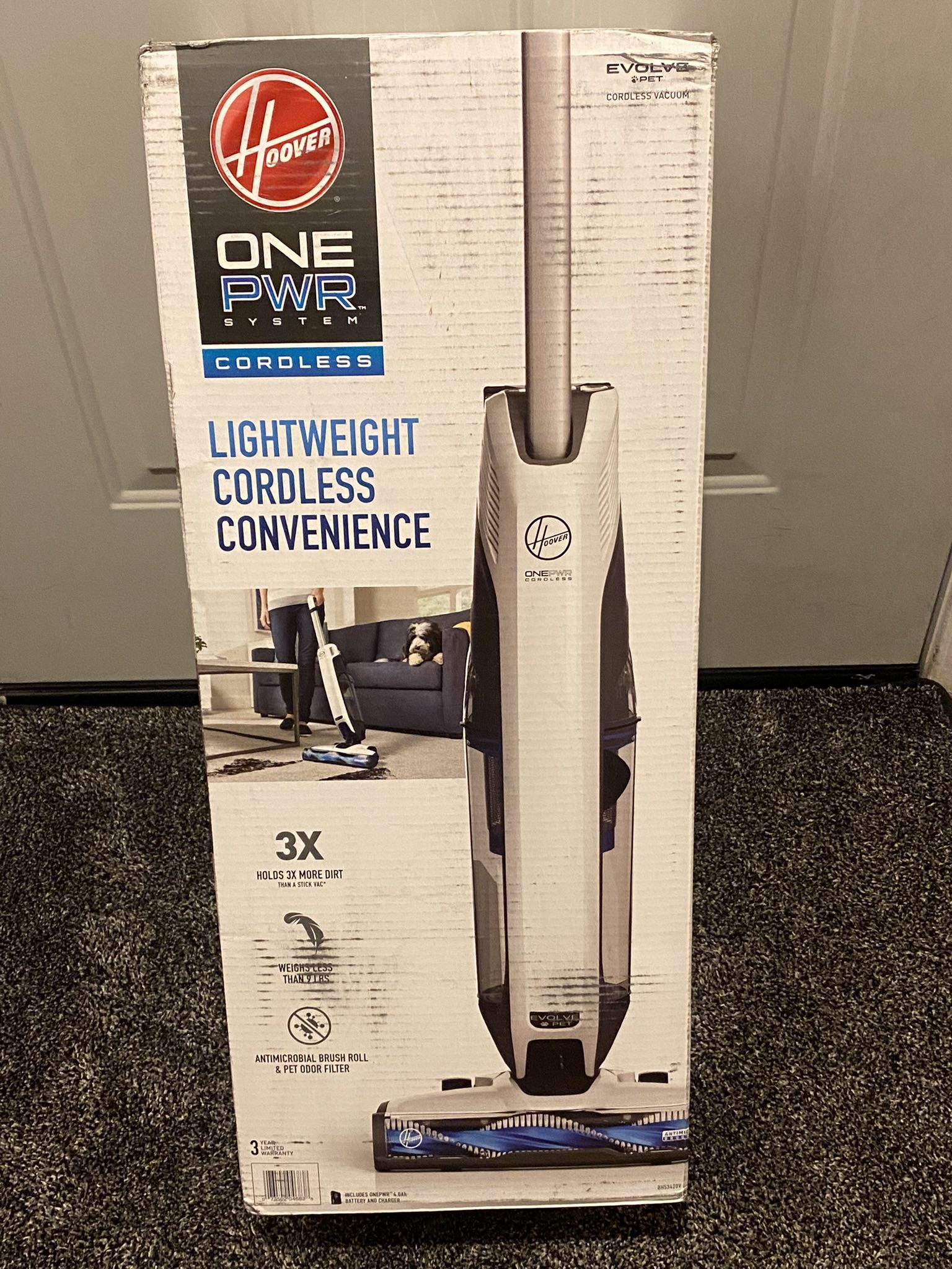 New In Box! Hoover onepwr cordless pet vacuum. Light weight! 