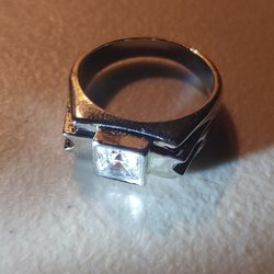 FASHION EXLUSIVE STAINLESS STEEL RING HIGH QUALITY CLASSIC AAA PRINTCES CUT CUBIC. ZIRCONIA CRYSTAL**7.8 GR.**SIZE:11**