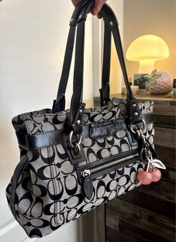 Coach Penelope Shoulder Bag