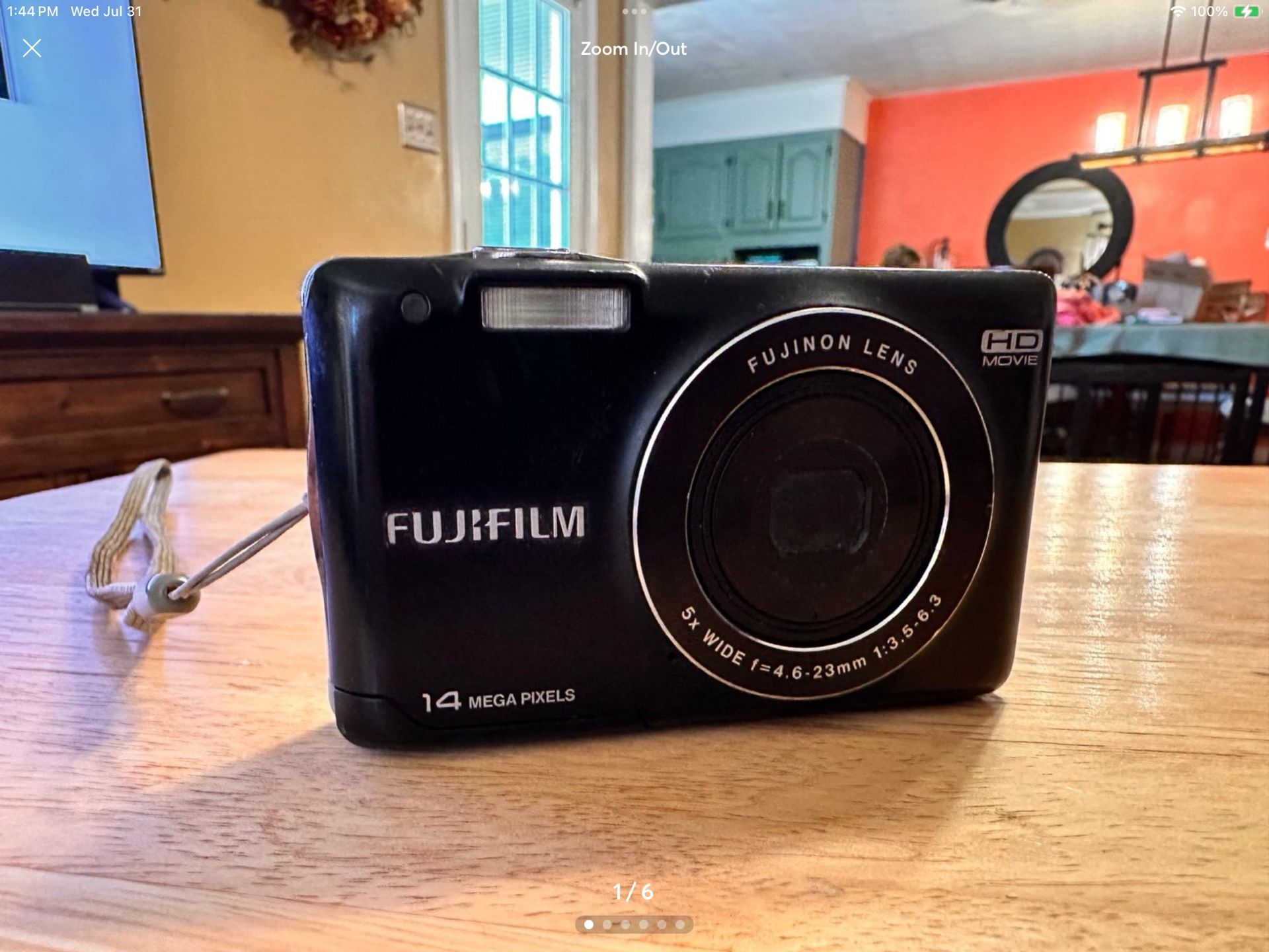 Fujifilm FINEPIX JX Series JX520 5x Digital Camera Black