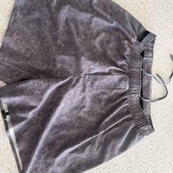 Men’s Small Lululemon Shorts 