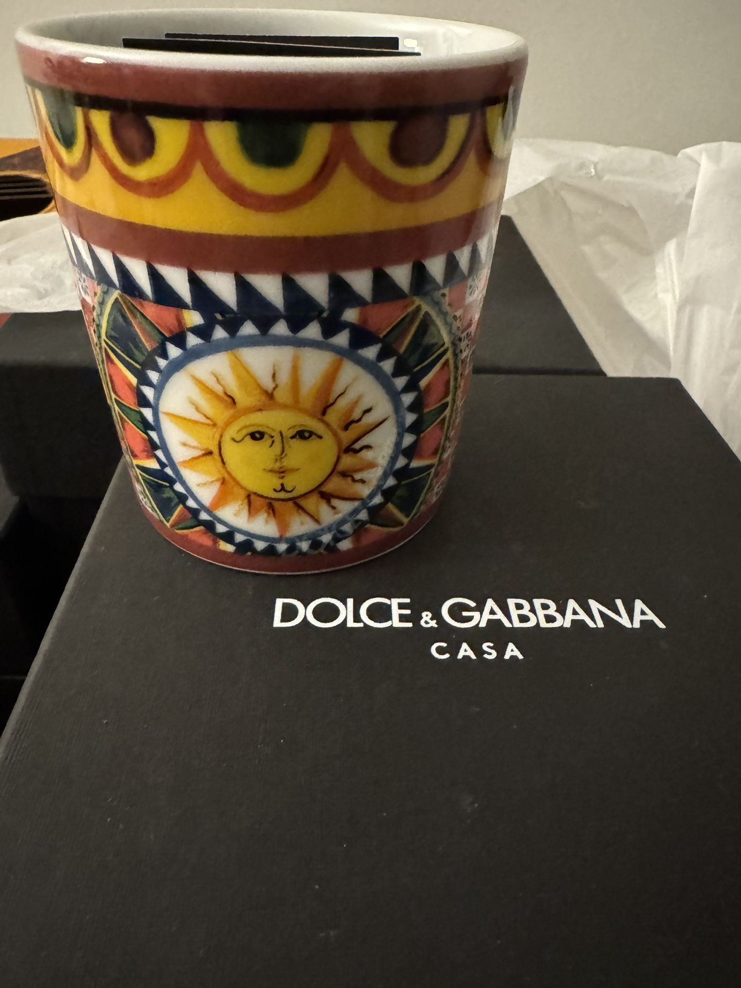 Dolce and Gabbana cup set