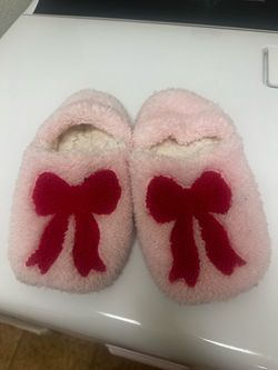 Girls slippers