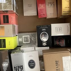 Men’s And Women’s Fragrances