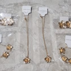 Jewelry Set 2 Sets $12 Per Set