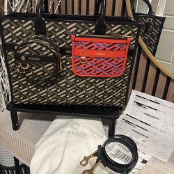 Versace Tote Bag -La Greca