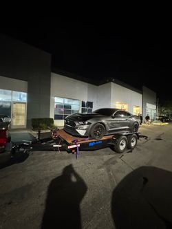 Tow🪝🪝 / flatbed trailer