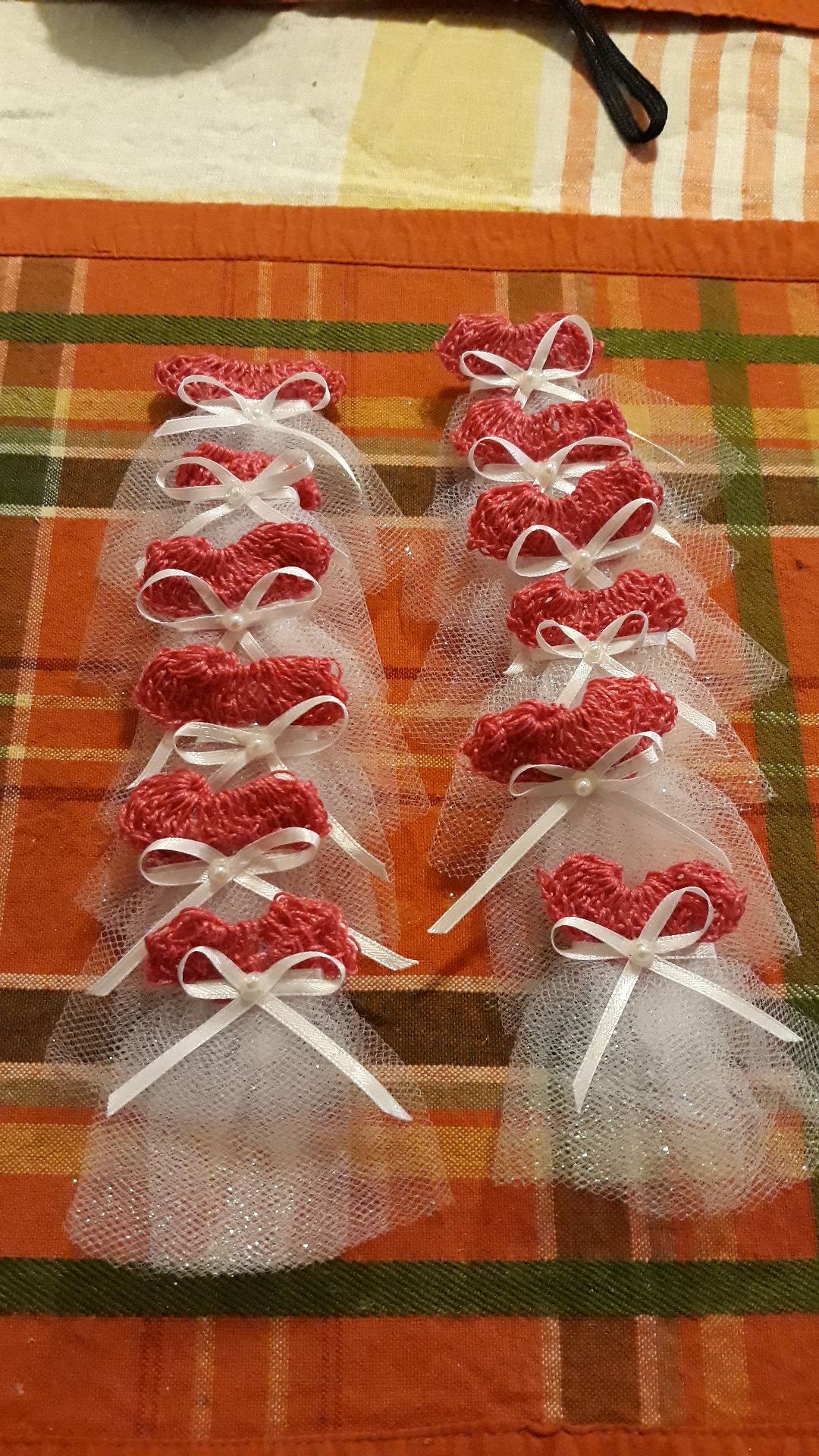 12 puequeños vestiditos