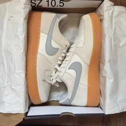 Nike Air Force 1 Gum Sole 