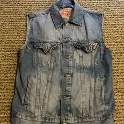 Levi's Classic Trucker Blue Denim Jean Jacket  Vest Mens Size MD