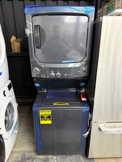 Brand new  GE 3.8 cu. ft. Washer 5.9 cu. ft. Electric Dryer Combo in Diamond Gray