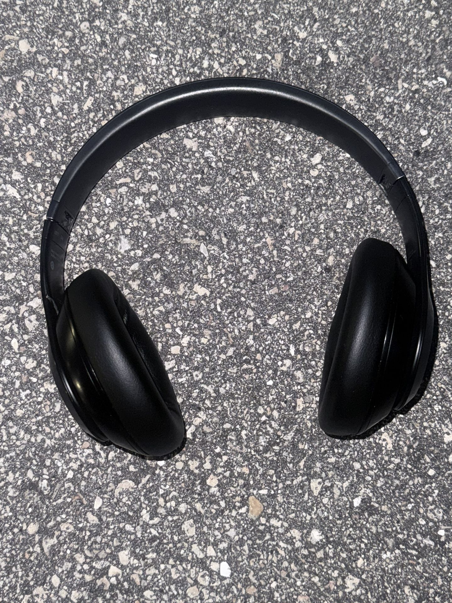 Beats Studio Pro Wireless Headphones