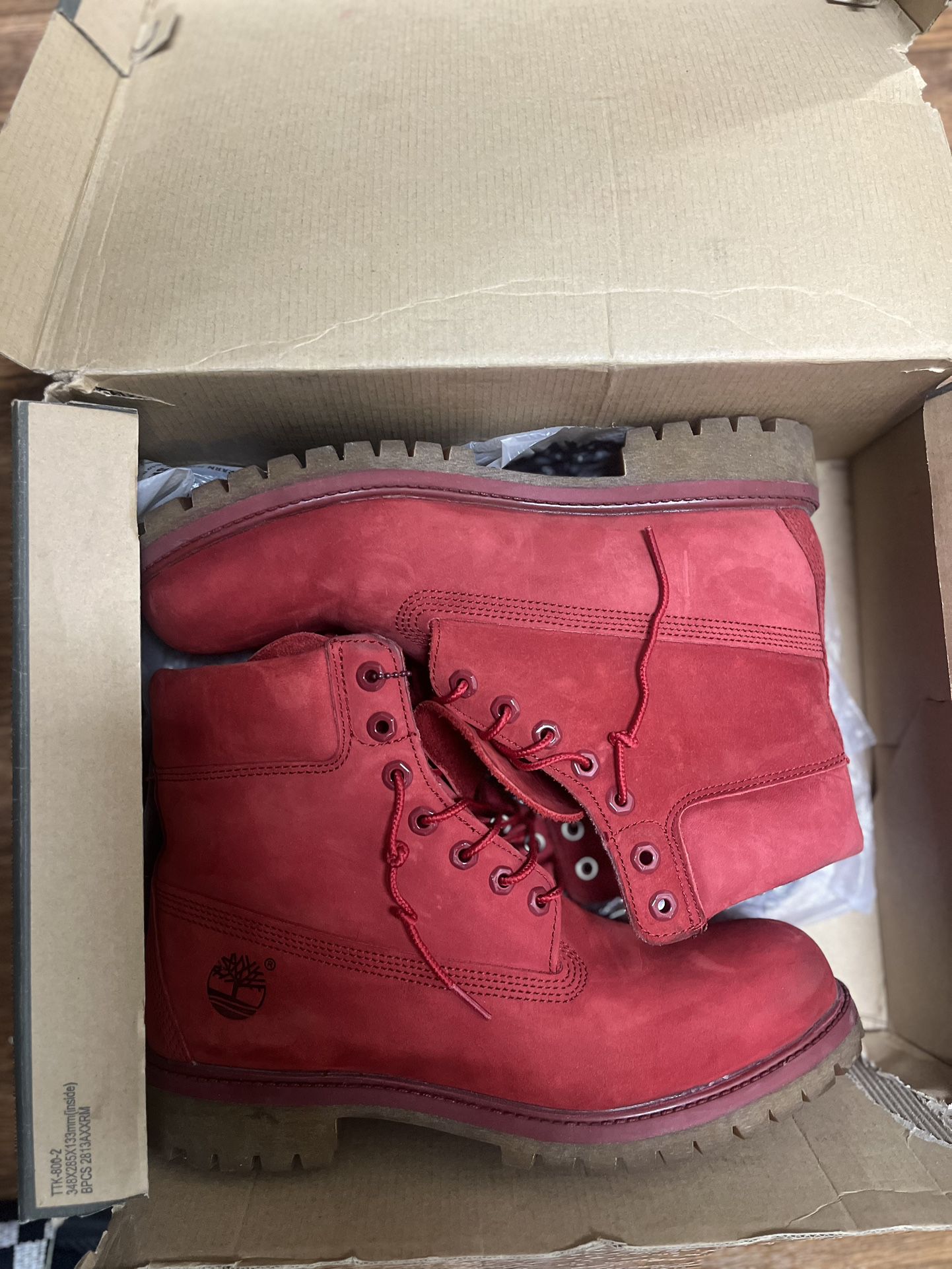 Timberland “Spicy Reds” Size 10 