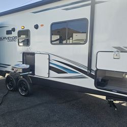 2022 Surveyor Legend 202RBLE