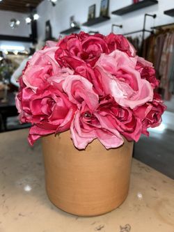 Rose Decor
