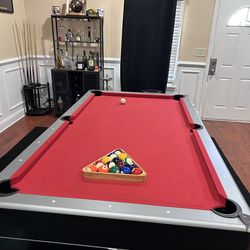 7 ft pool table