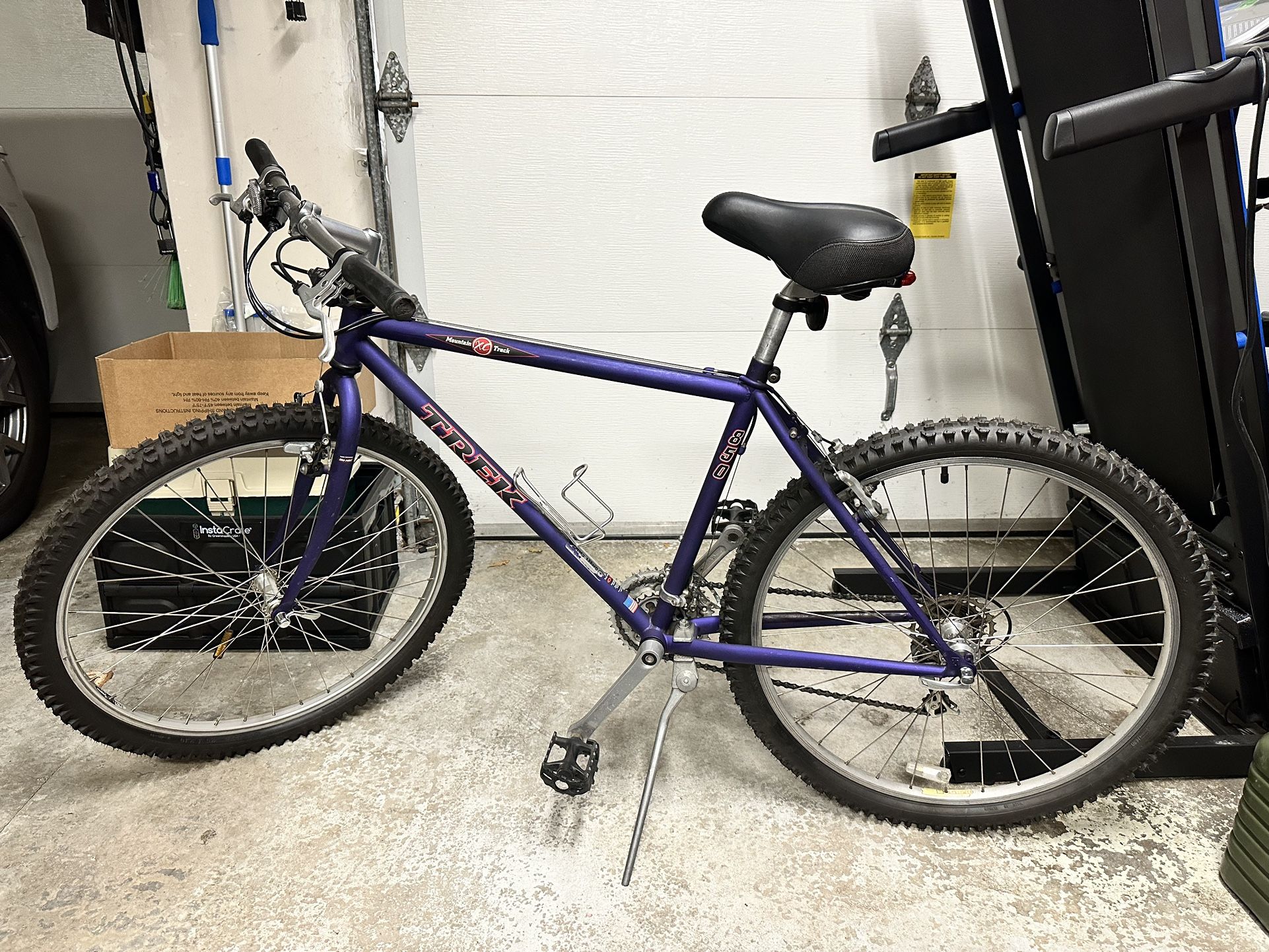 Trek 850 Mountain Track XC Mountain Bike 17.5” Frame