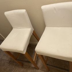 white high chairs 