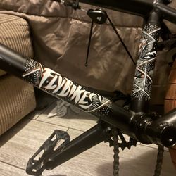 Fly bikes 18” Nova