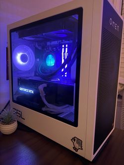 HP Omen 35L Gaming Desktop PC w RTX 4080 super