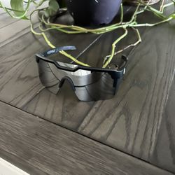 FUTURE TECH SUNGLASSES: SILVER Z87+ 