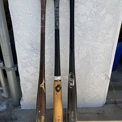 Baseball bats - Wood - Maple